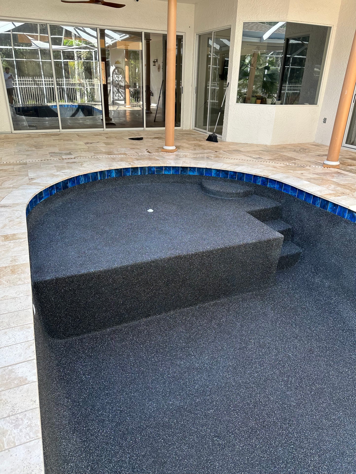 POOL & SPA TILE
